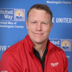 Headshot of Dan Shea